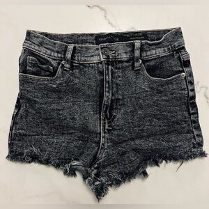 Kendall + Kylie Black Jeans Shorts size 27